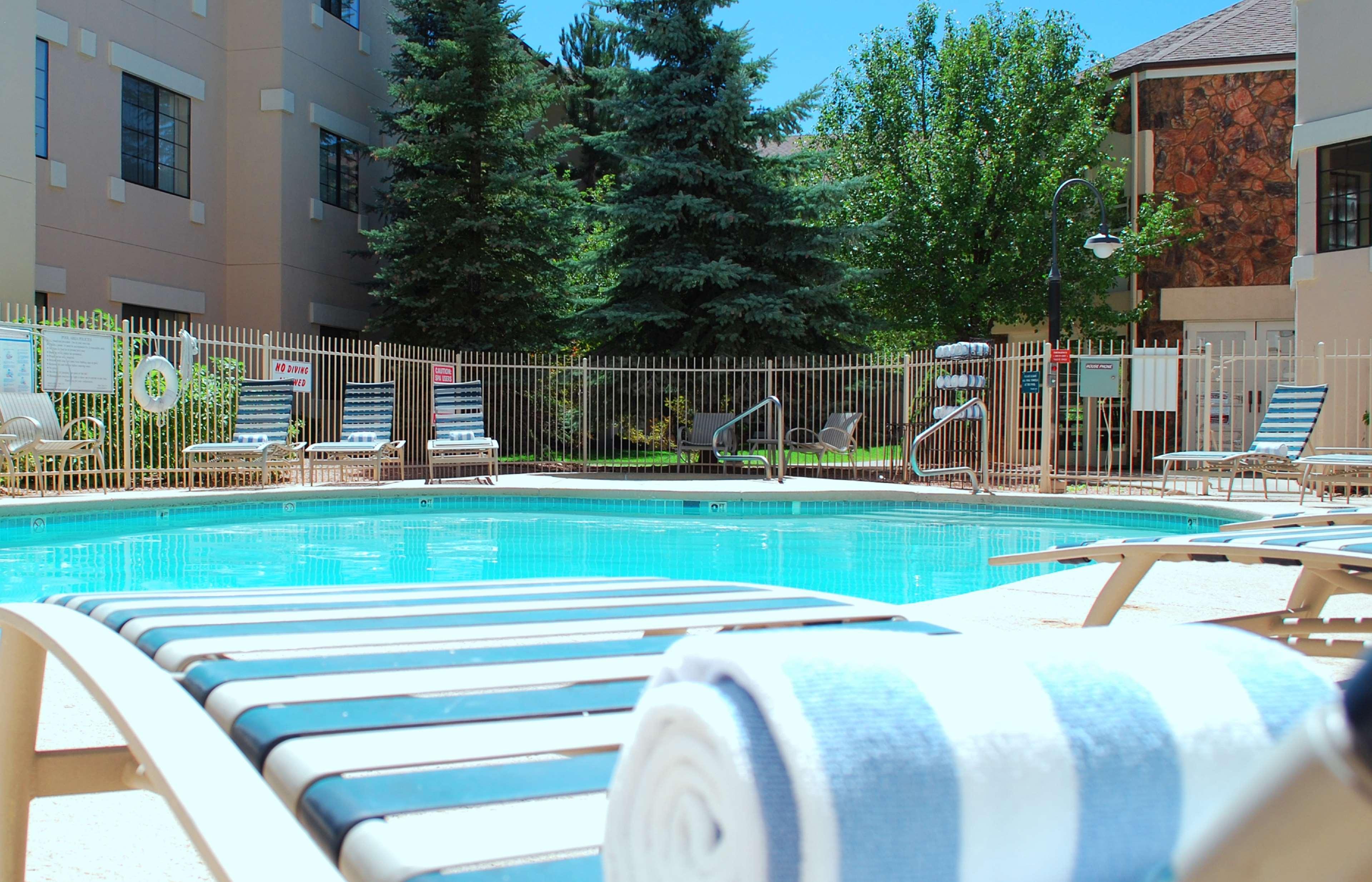 Embassy Suites By Hilton Flagstaff Exterior foto