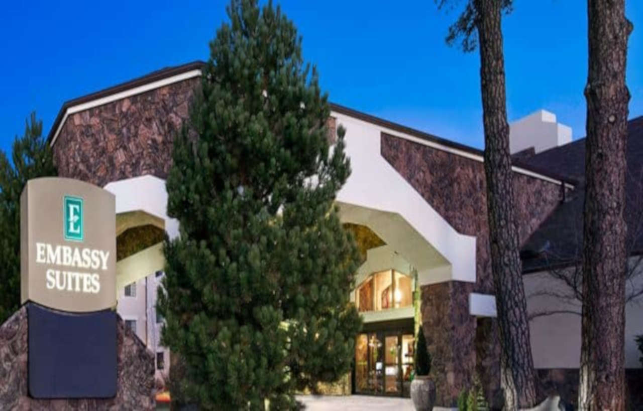 Embassy Suites By Hilton Flagstaff Exterior foto