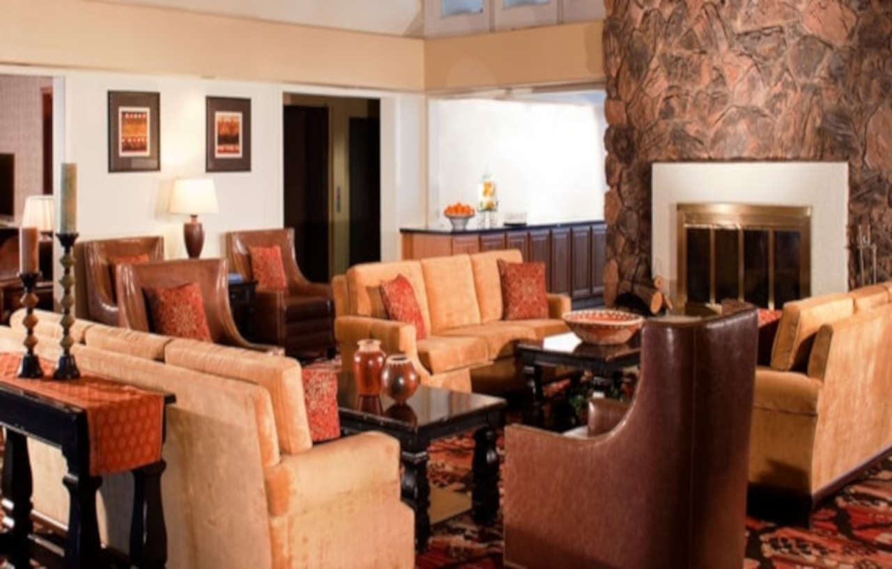 Embassy Suites By Hilton Flagstaff Exterior foto